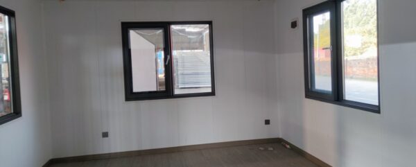 The Krondor 40ft Container House: Your Plug-and-Play Dream Home Solution - Image 12