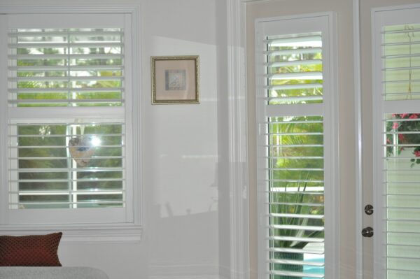 Container Shutter Deals: Unbeatable Pricing on PVC & Basswood Shutters - Image 5