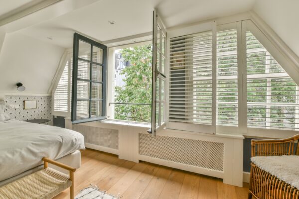 Container Shutter Deals: Unbeatable Pricing on PVC & Basswood Shutters - Image 6