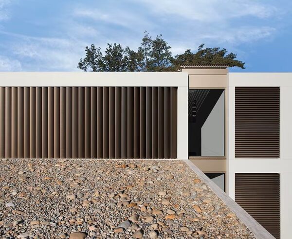 Aerofoil Sun Louvres: Architectural Shading with Strength, Style, and Smart Control - Image 4