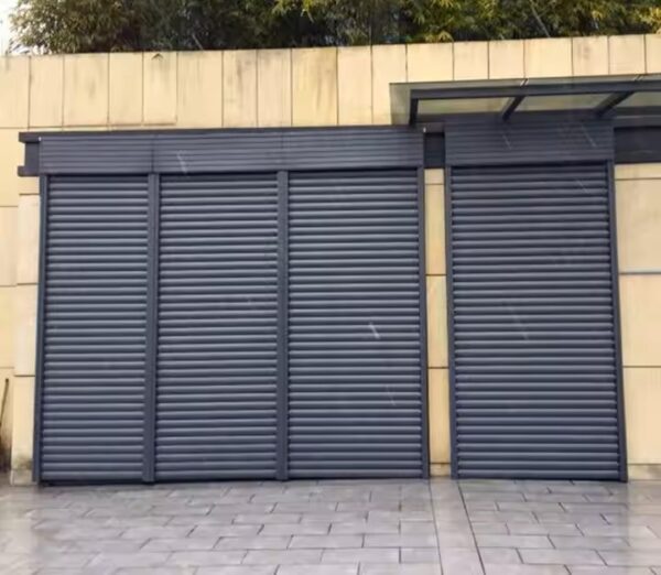Retractable Aluminium Side Shutters: Transform Your Outdoor Space with Privacy, Protection, and Style - Image 6