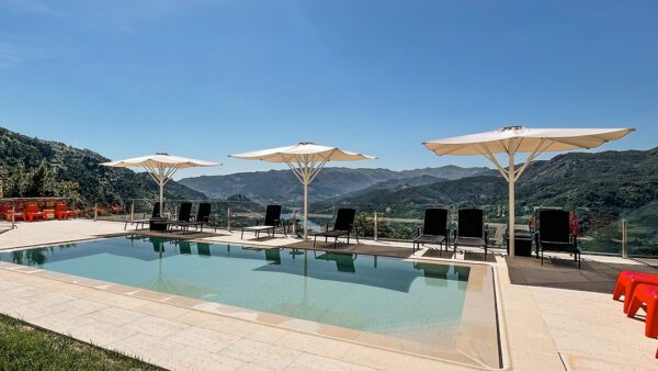 UMBRA: The Innovative Automatic Parasol Built for Style, Strength, and Smart Comfort - Image 8